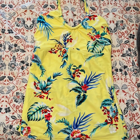 Hapari Swimtop full-cover - Picture 1 of 2